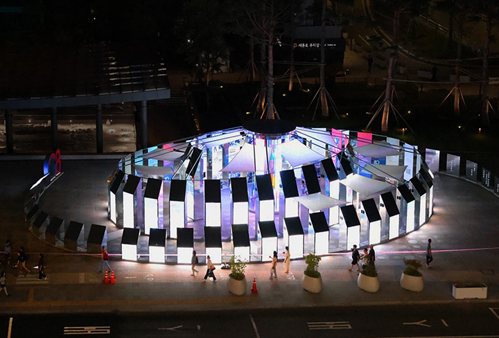 "빛으로 이어진 80년 기록"…광화문광장 '기록특별전' 개최