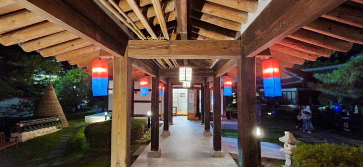 멋진 한옥 카페로 변신한 하이원 운암정