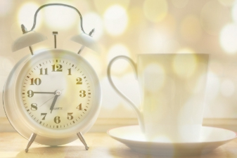 수면 호르몬 균형 맞추는 실천법