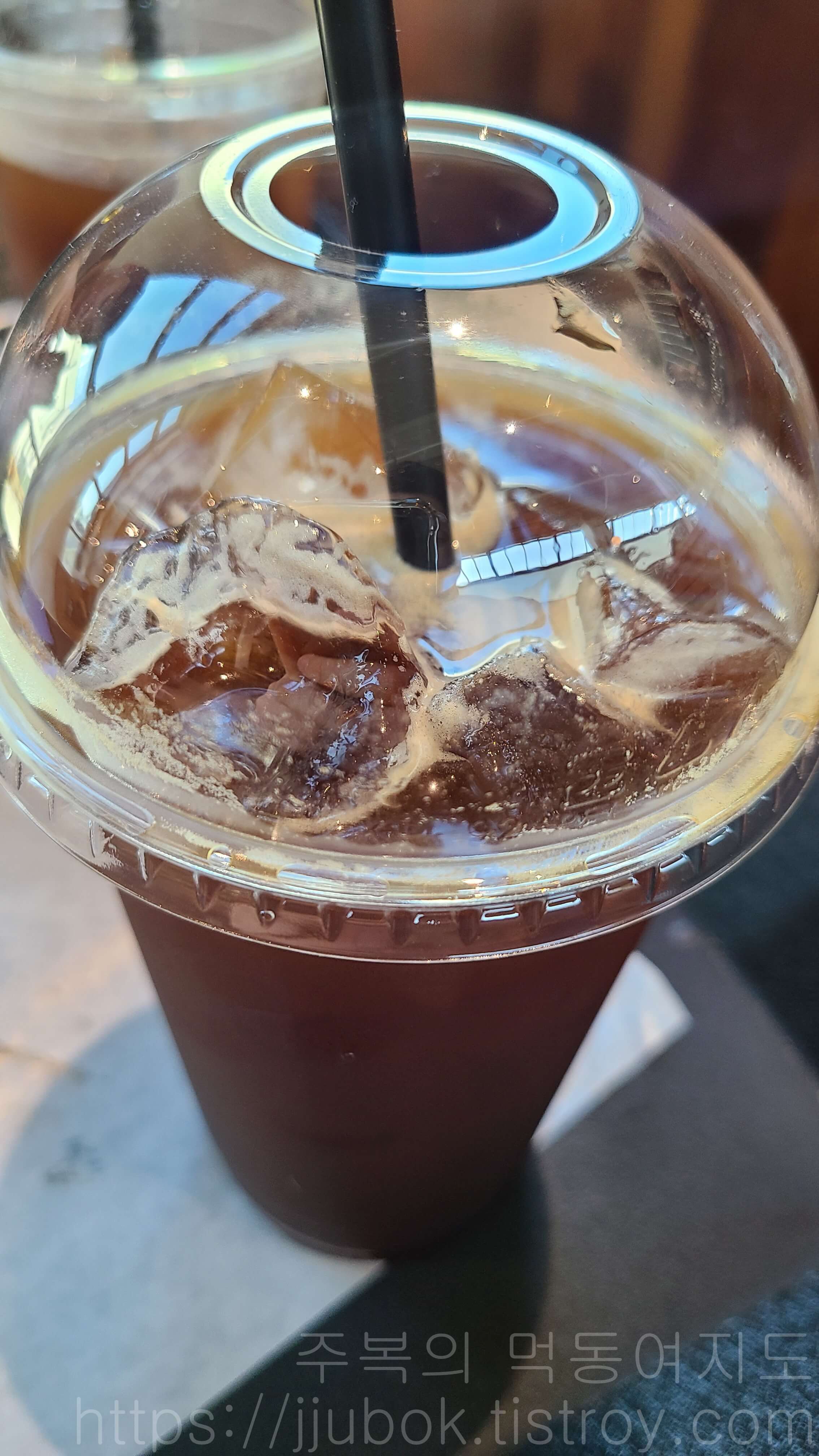 앤드-테라스-AND-TERRACE-파주점-아메리카노