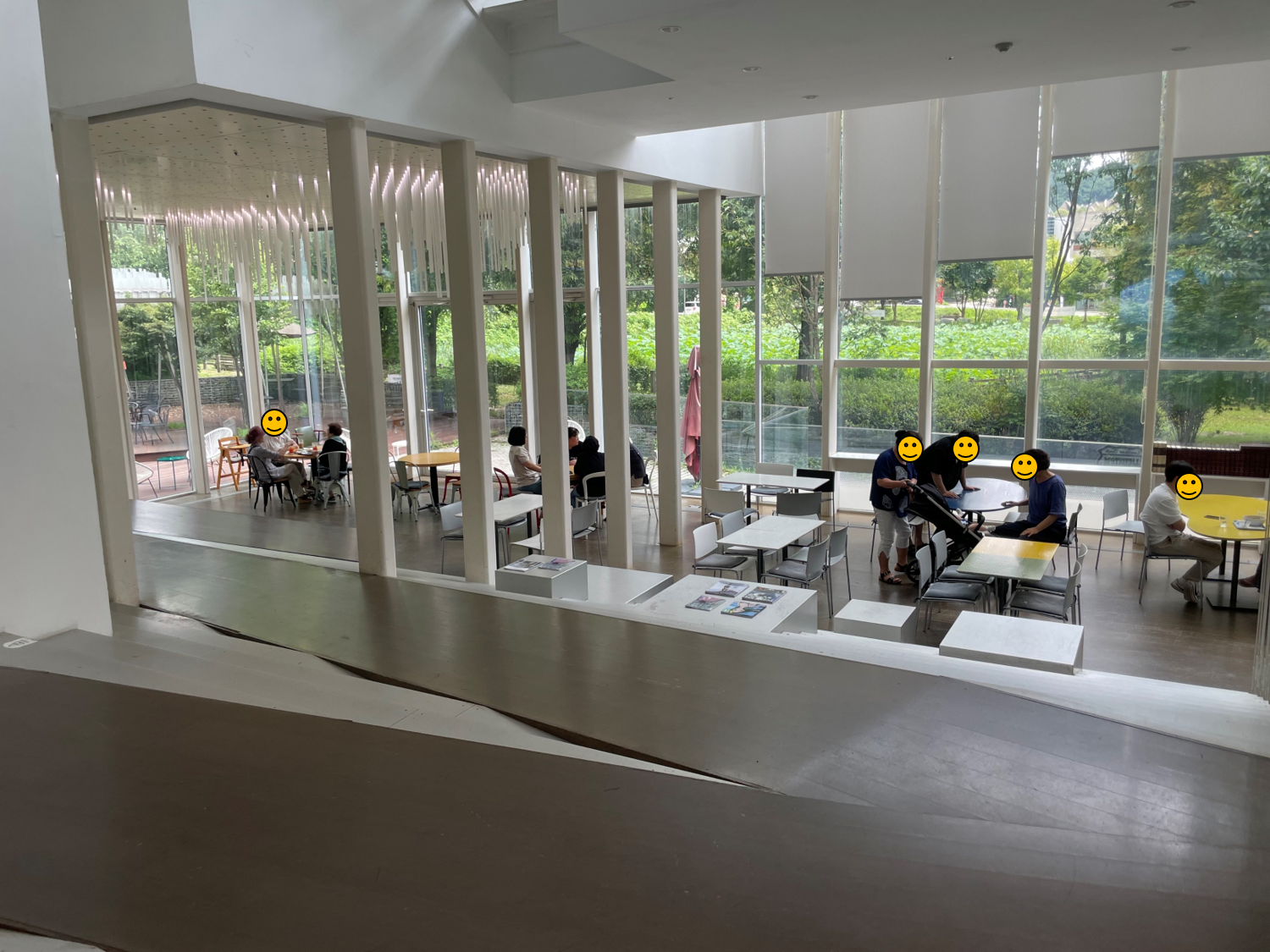 헤이리 대형카페 화이트블럭