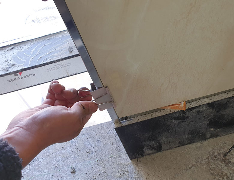 타일몰딩-고정법