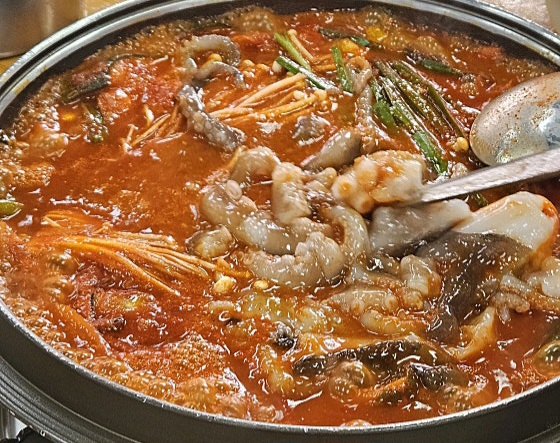한국식 빨간 낙지