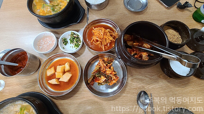 토부리-병천순대-테이블-세팅