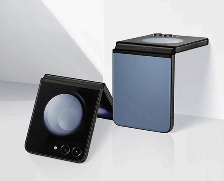 z플립 5 삼성닷컴 전용 색상 블루 색상 사진