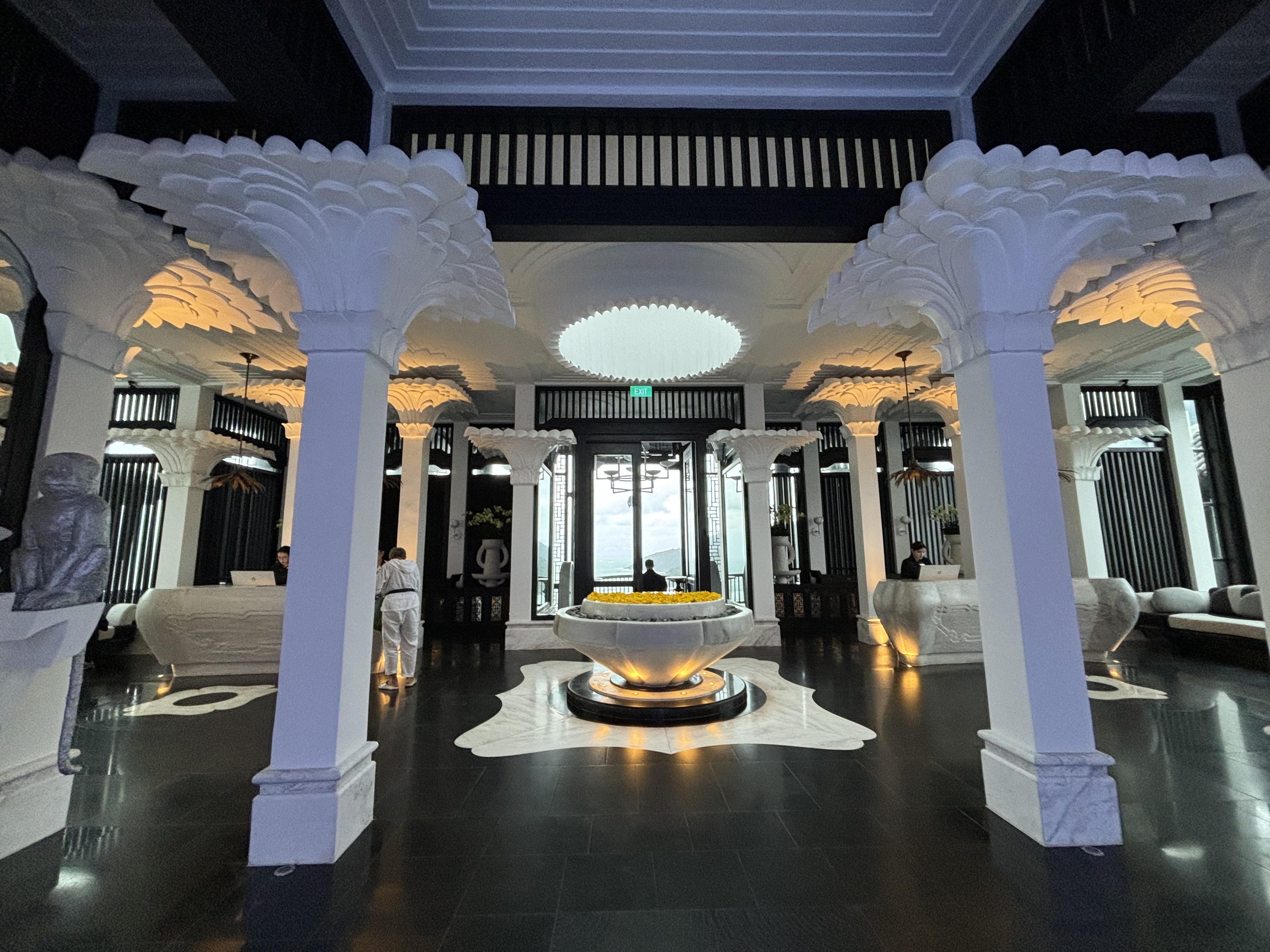 인터컨티넨탈 페닌슐라 다낭