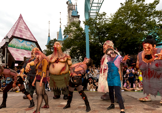 롯데월드-할로윈-자이언트-좀비