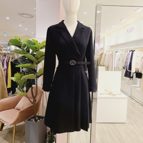 SOUP 숲 테일러드 주름 벨티드 원피스 SY2OPM1