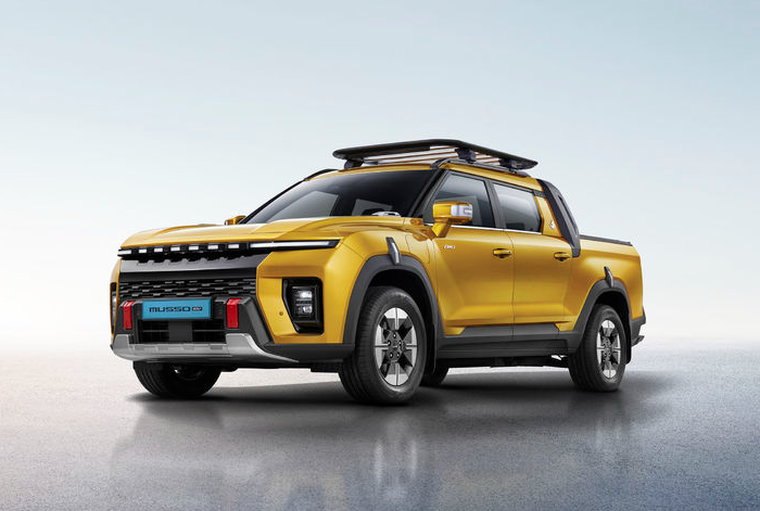 KGM 무쏘 EV 전기 픽업 트럭 외관 디자인 사진