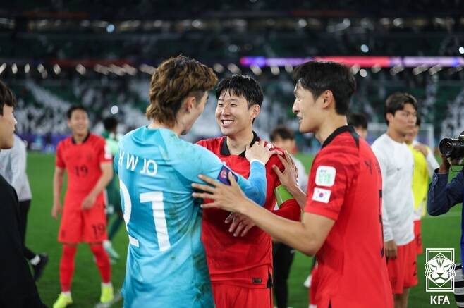 아시안컵-베스트-11-선정-조현우-이미지