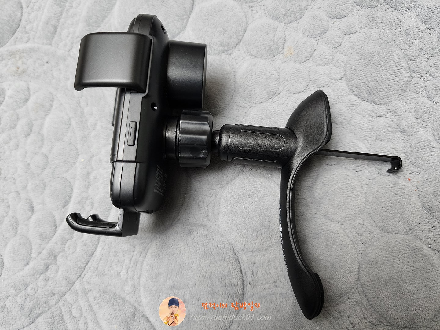 옵시디언 차량용 송풍구 탄성마운트 CT-H46