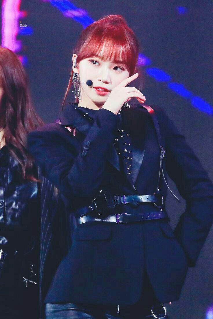 김채원 사진 모음 김채원 사진 모음