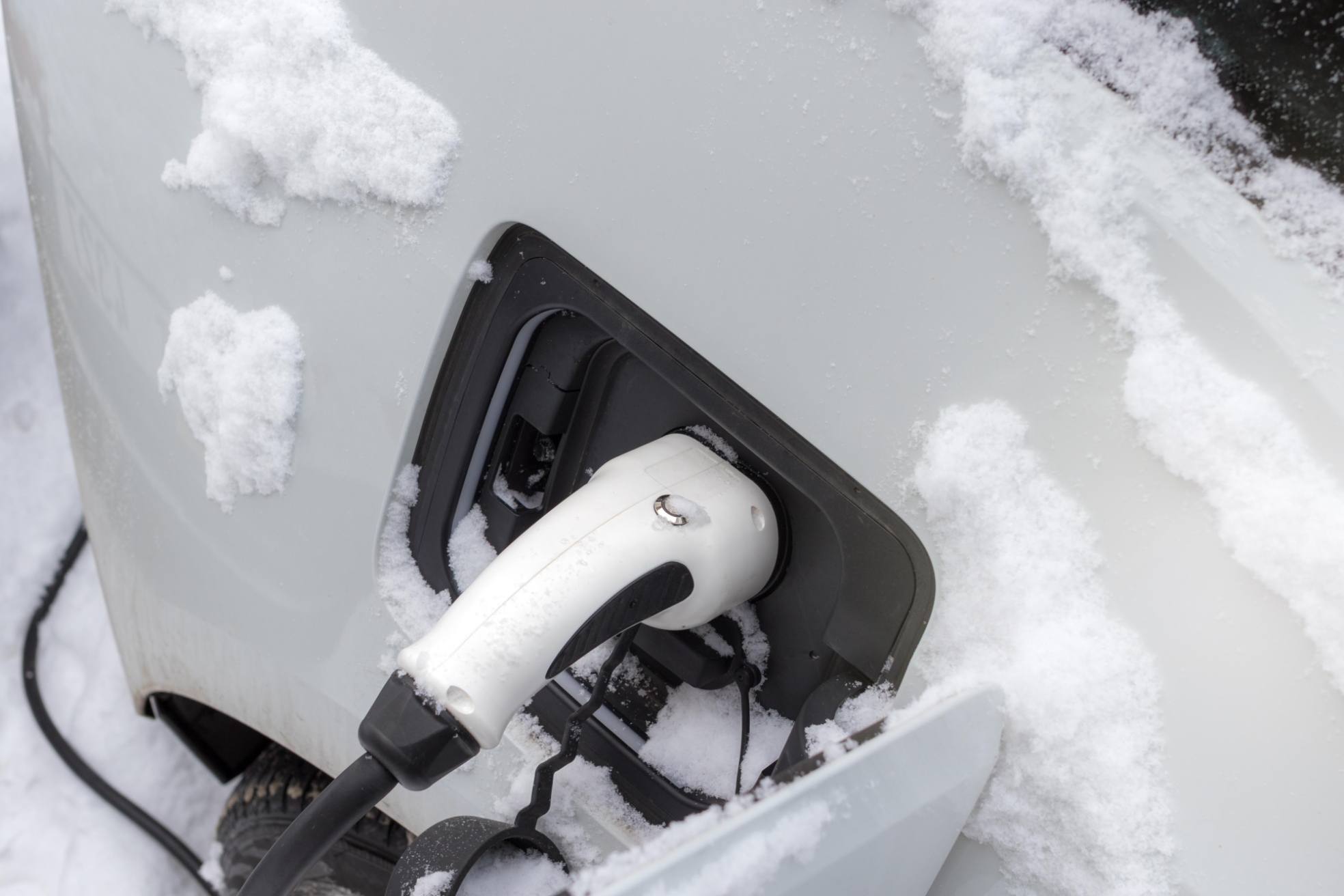 전기차 충전 속도 느림 해결법