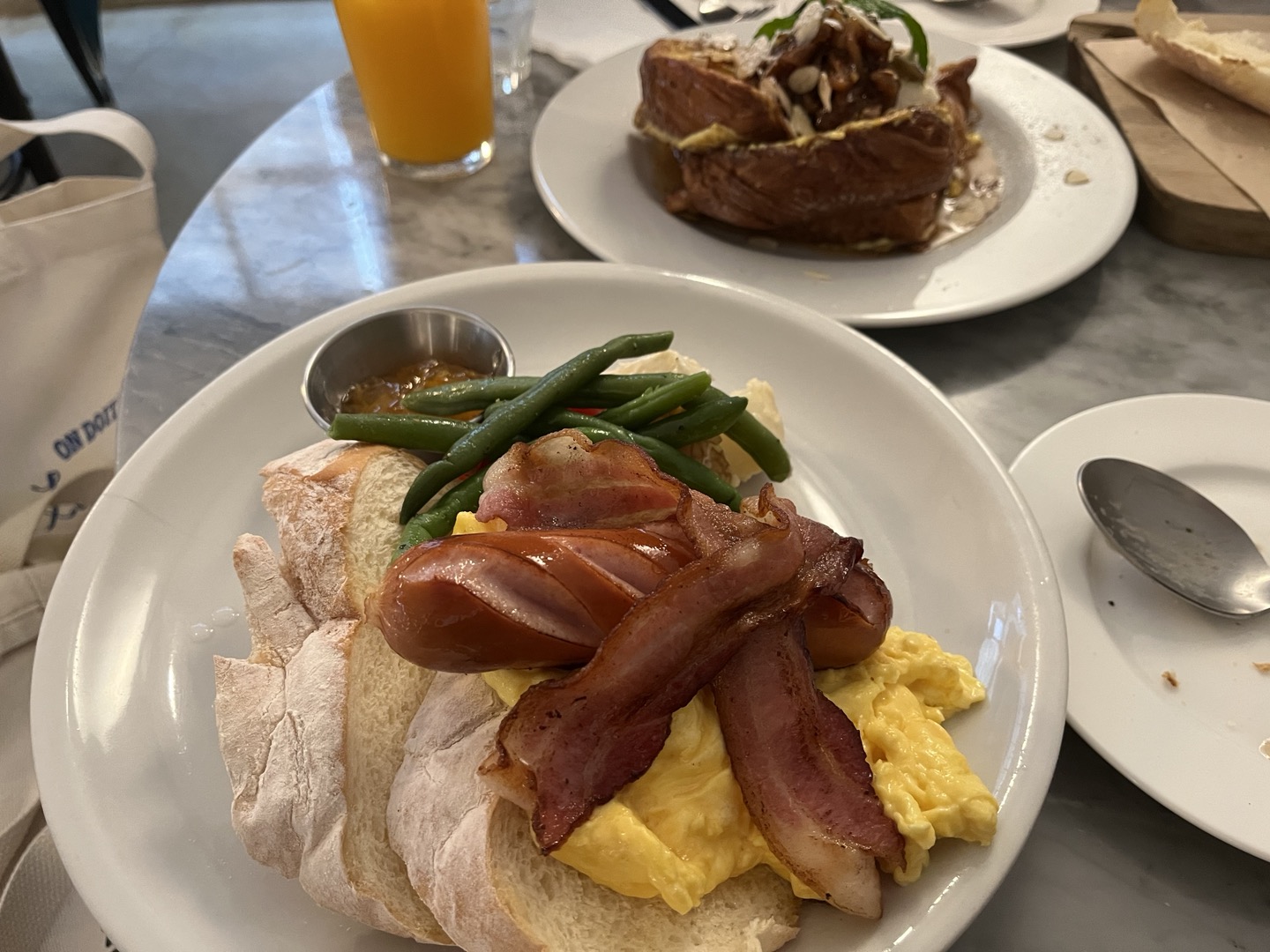 잉글리쉬 브렉퍼스트