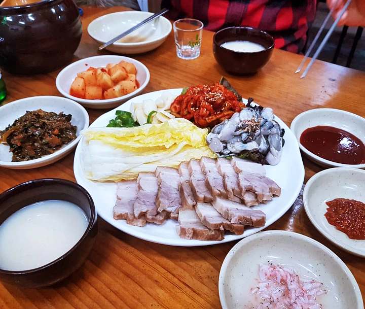 백반기행 박은영 편 콩나물 해장국 24시간 영업 전주 콩나물 국밥 보쌈 관악 서울대입구 맛집 소개