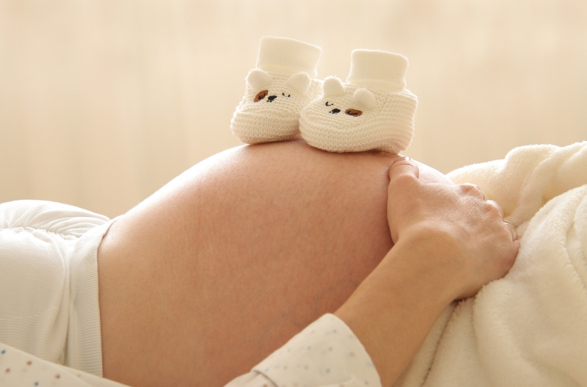 임신한 여성의 사진