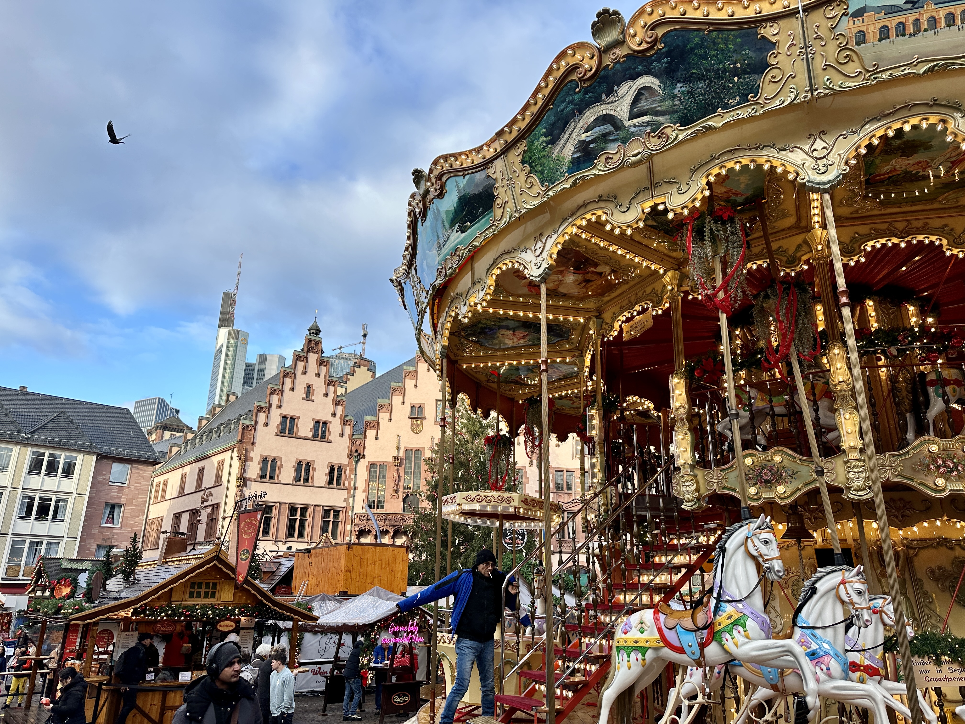 뢰머광장 회전목마