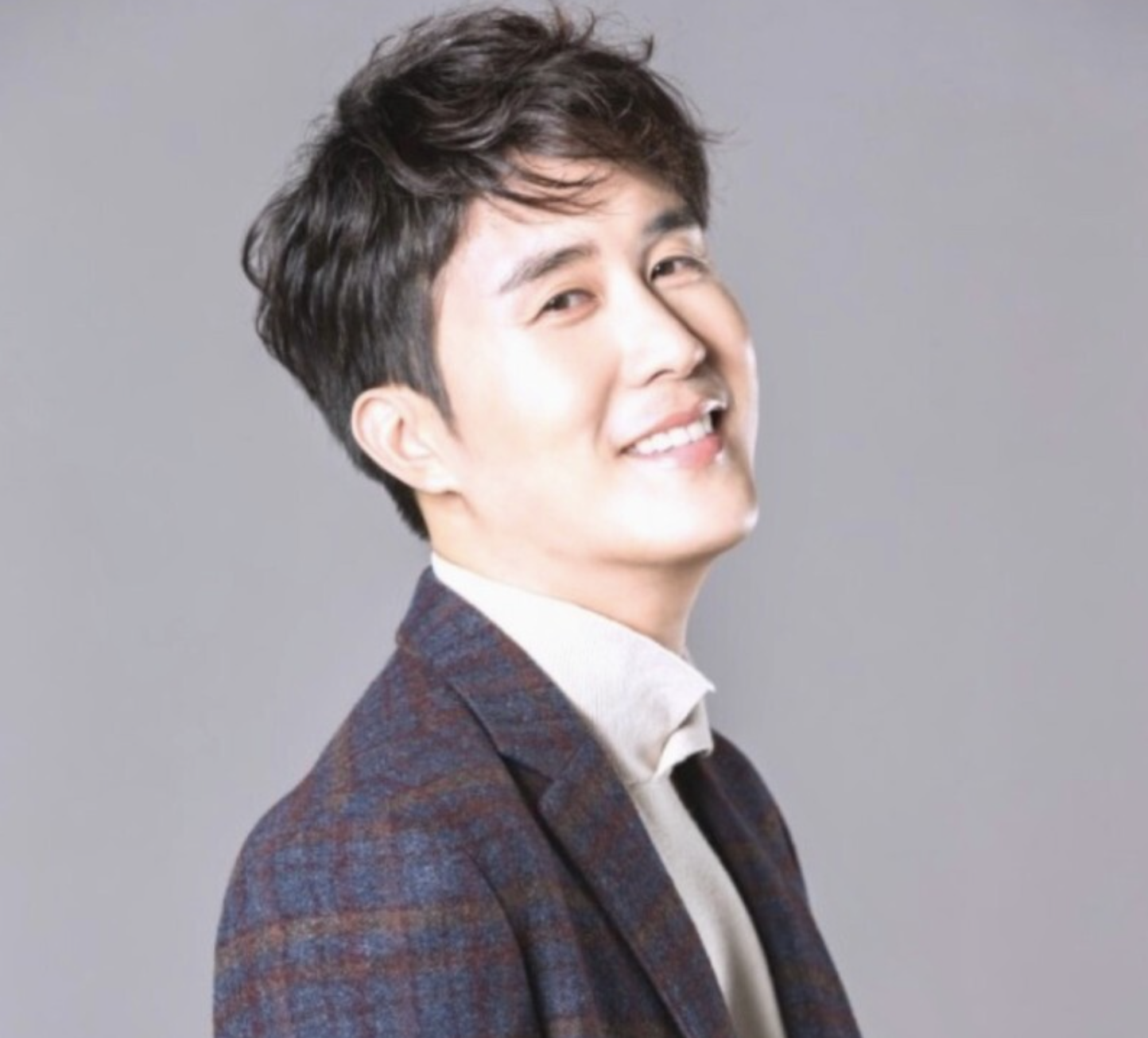 신유 프로필 화보2