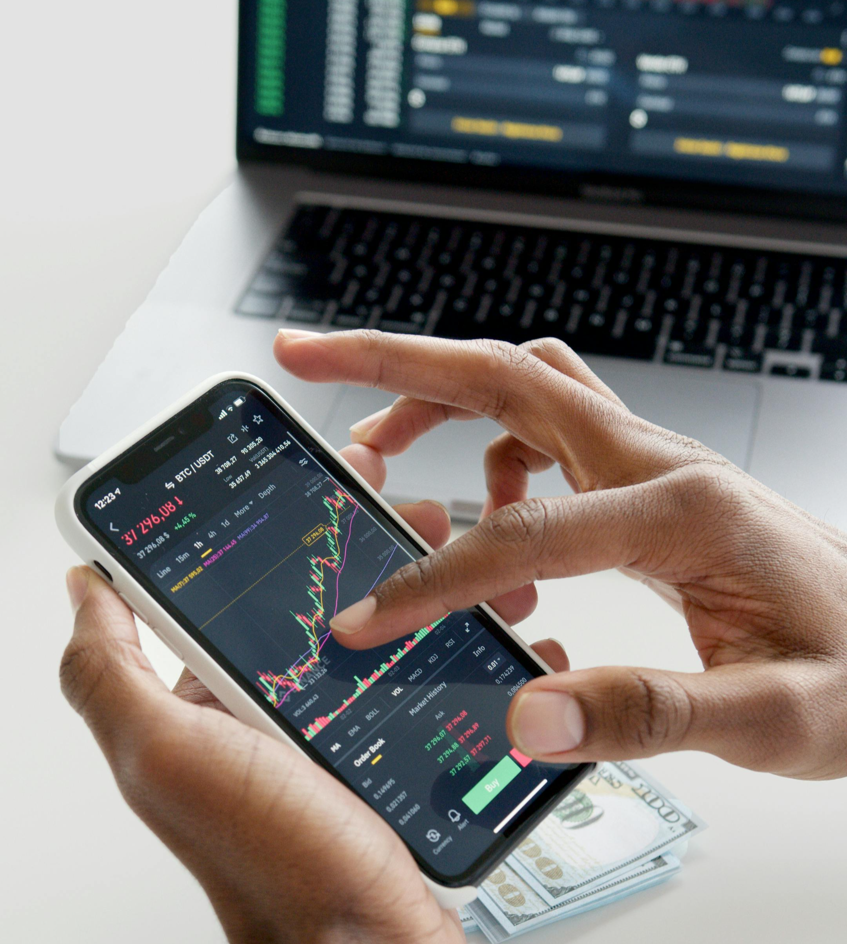 일본 기준금리 0.75%로 인상 30년 만에 최고 수준 기록