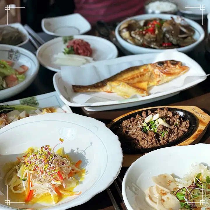 연잎밥 간장게장 한우 석쇠구이 물회 음식 한정식 효도밥상 경주 불국사 맛집 추천