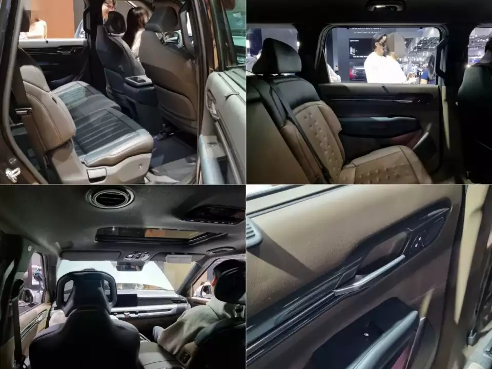 EV9의 2열 공간을 살피던 모습입니다.