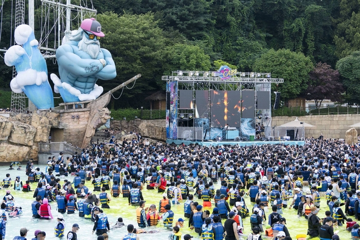 캐리비안베이 워터 뮤직 풀파티