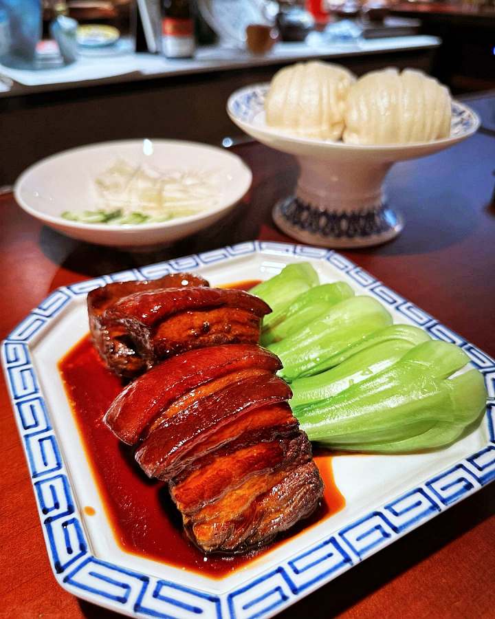 압구정 로데오 맛집 추천 생방송투데이 제철 해산물 광동 요리 정통 중식당 빵싸먹는 동파육 버터 탕수육 깐풍아귀 오늘방송 리얼 맛집