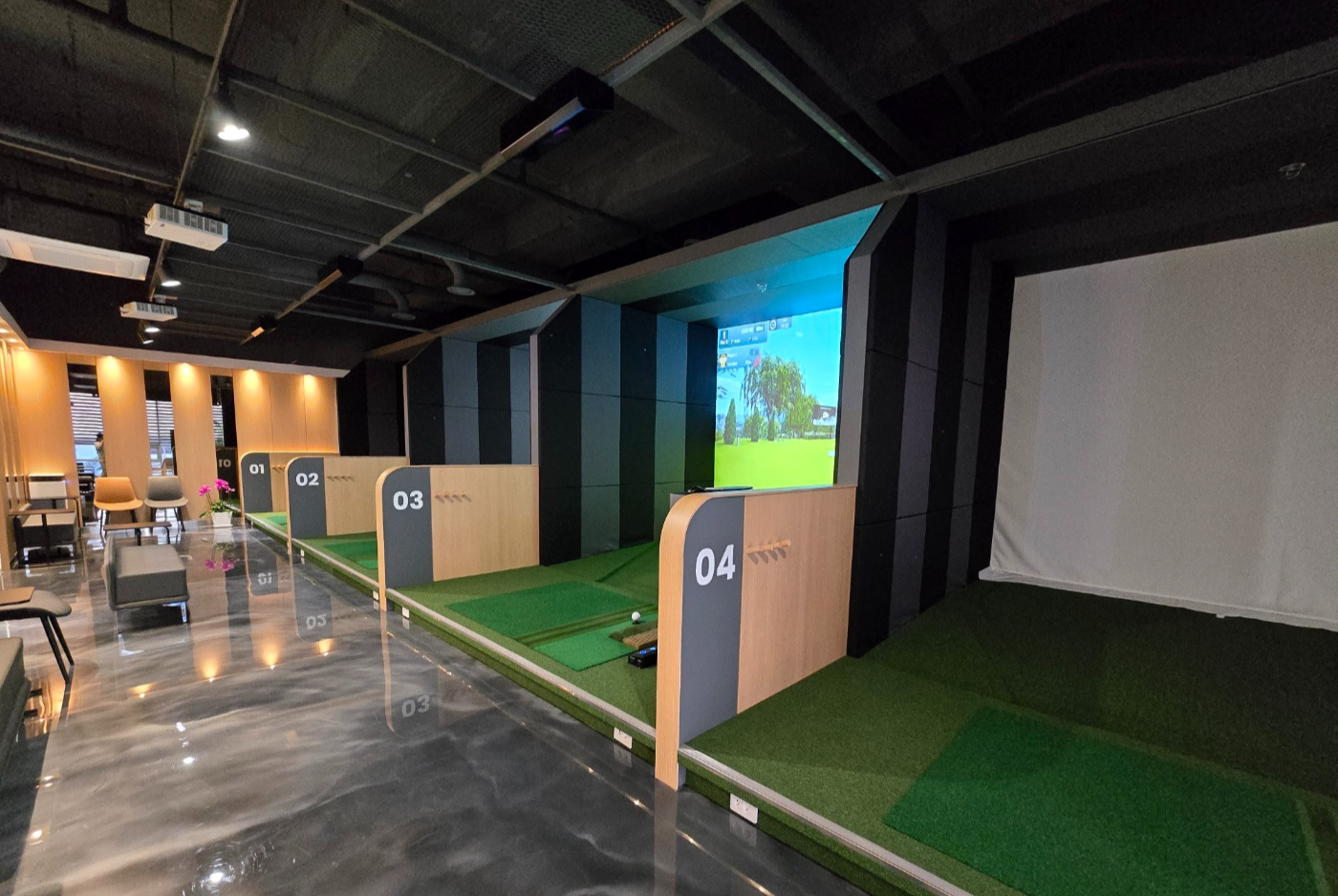 성장나무파크골프 실내모습