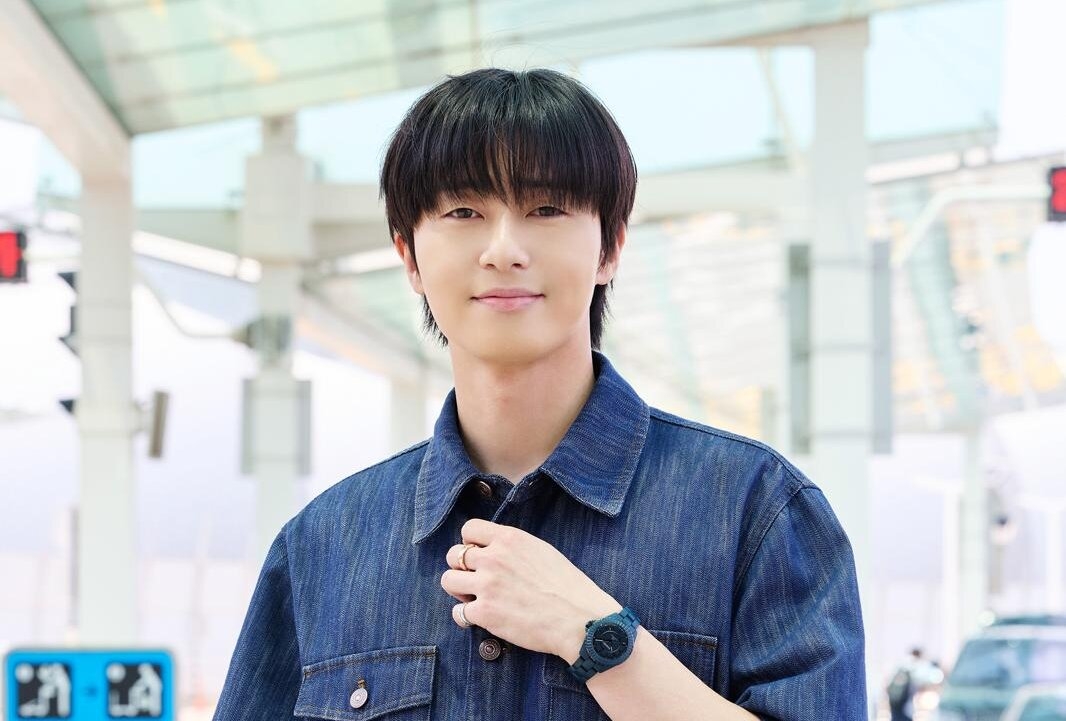 박서준덮머헤어스타일변화,박서준 공항패션,남자 덮머 스타일,덮머 헤어 추천,박서준 스타일 변화,덮머,헤어스타일,애즈펌,포마드