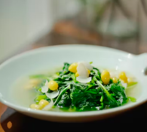 봄철 다이어트 끝판왕 봄동: 영양 성분부터 혈당 조절 돕는 드레싱 레시피 총정리