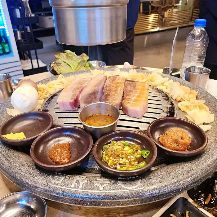 생생정보 분당 정자동 향긋한 조합 미나리 숙성 삼겹살 맛집