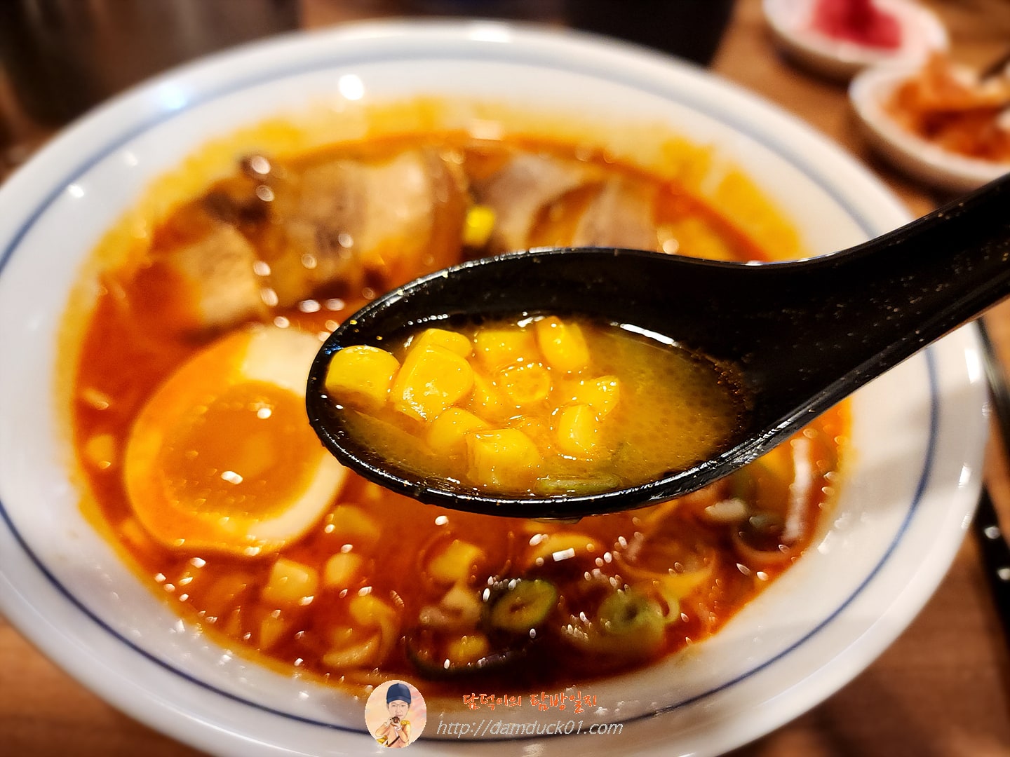 카라 돈코츠라멘