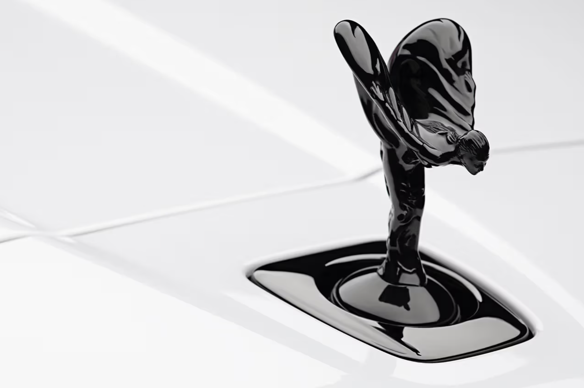 롤스로이스 블랙 배지 컬리넌 시리즈 II(Black Badge Cullinan Series II)