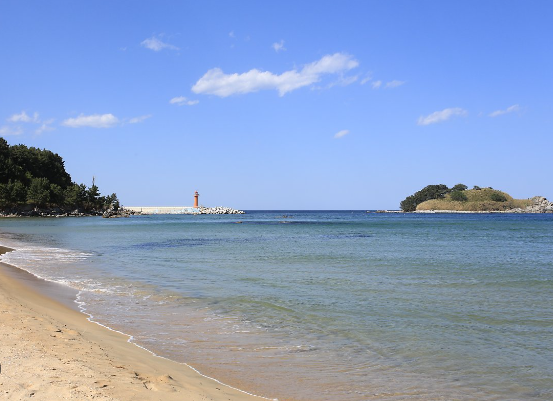 강원도 고성 명파 해수욕장