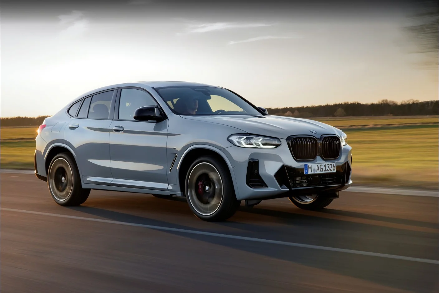 BMW-X4-외부-디자인