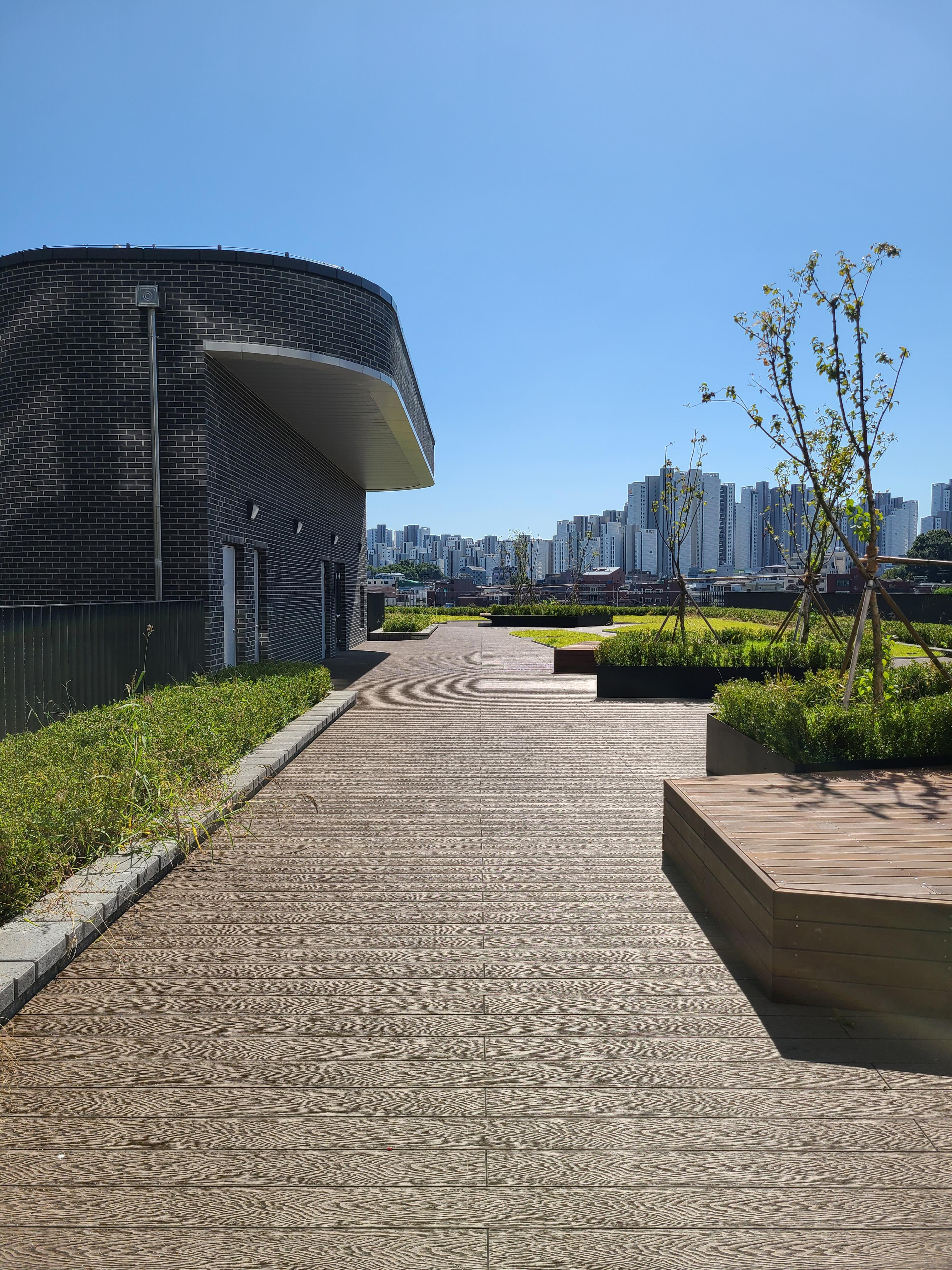 강동 U1센터 4층 정원 및 연결통로1