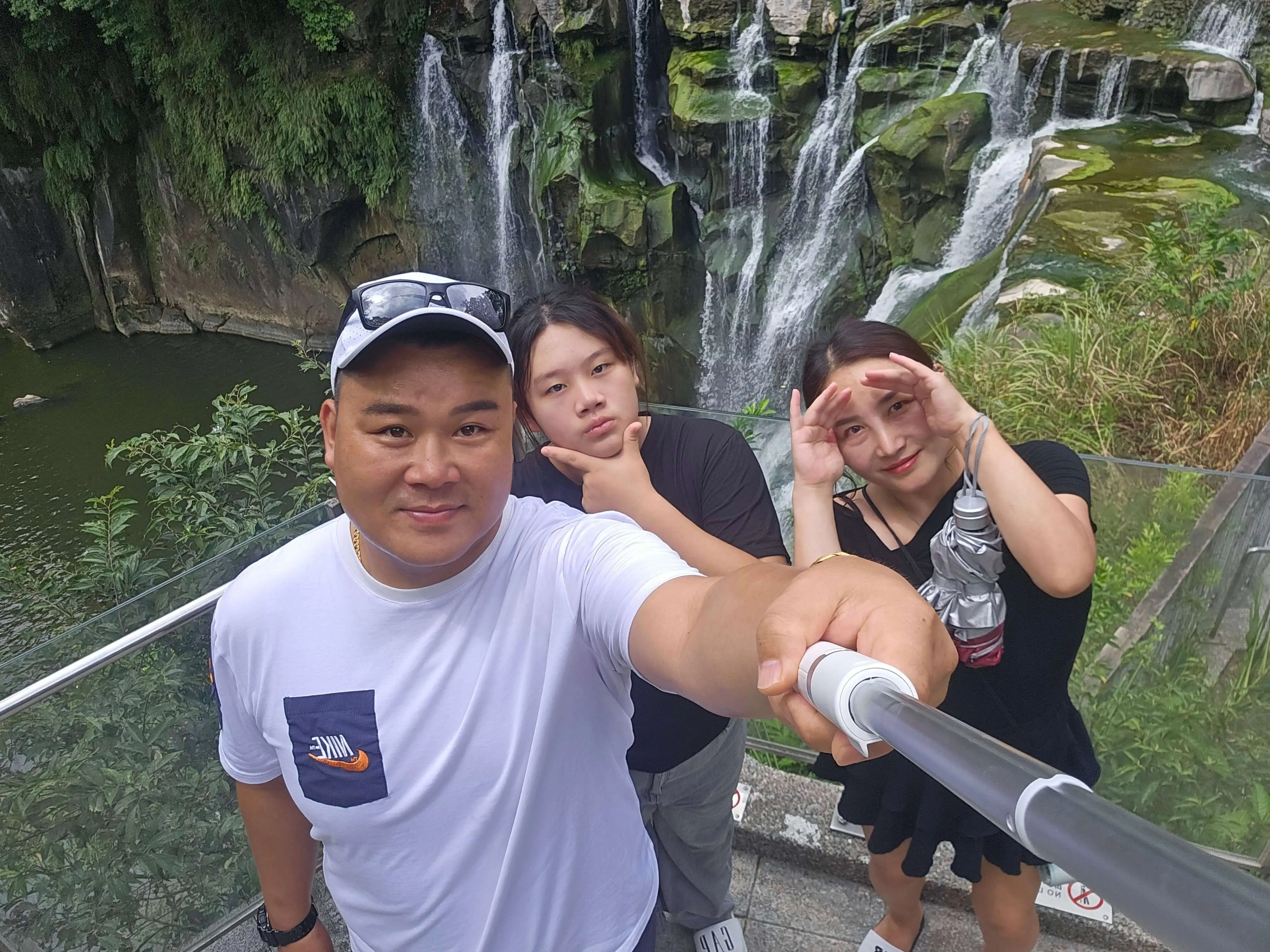 타이베이 근교 택시투어 추천 | 예류·스펀·허우통·진과스·지우펀 하루 루트 정리