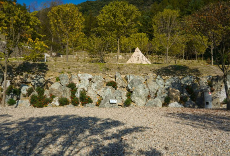 집 밖으로 캠핑장 C공간