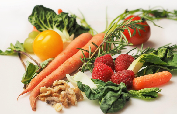 자가면역 질환, 하시모토 갑상선염 완화에 도움을 주는 항염증 식품