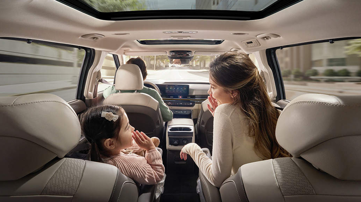 카니발 내부 모습