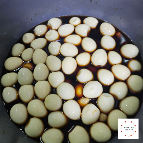 메추리알장조림-메추리알 넣기