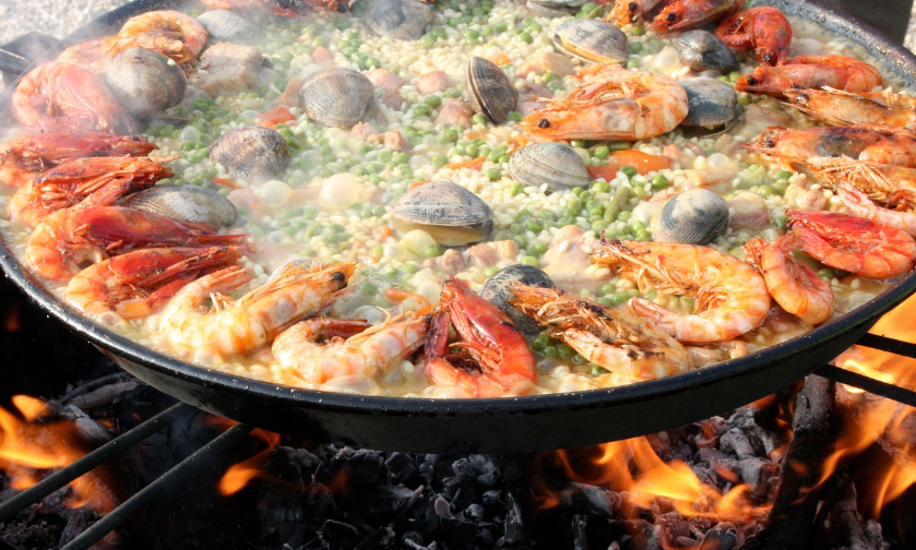 유럽 소도시 전통요리 관련 사진