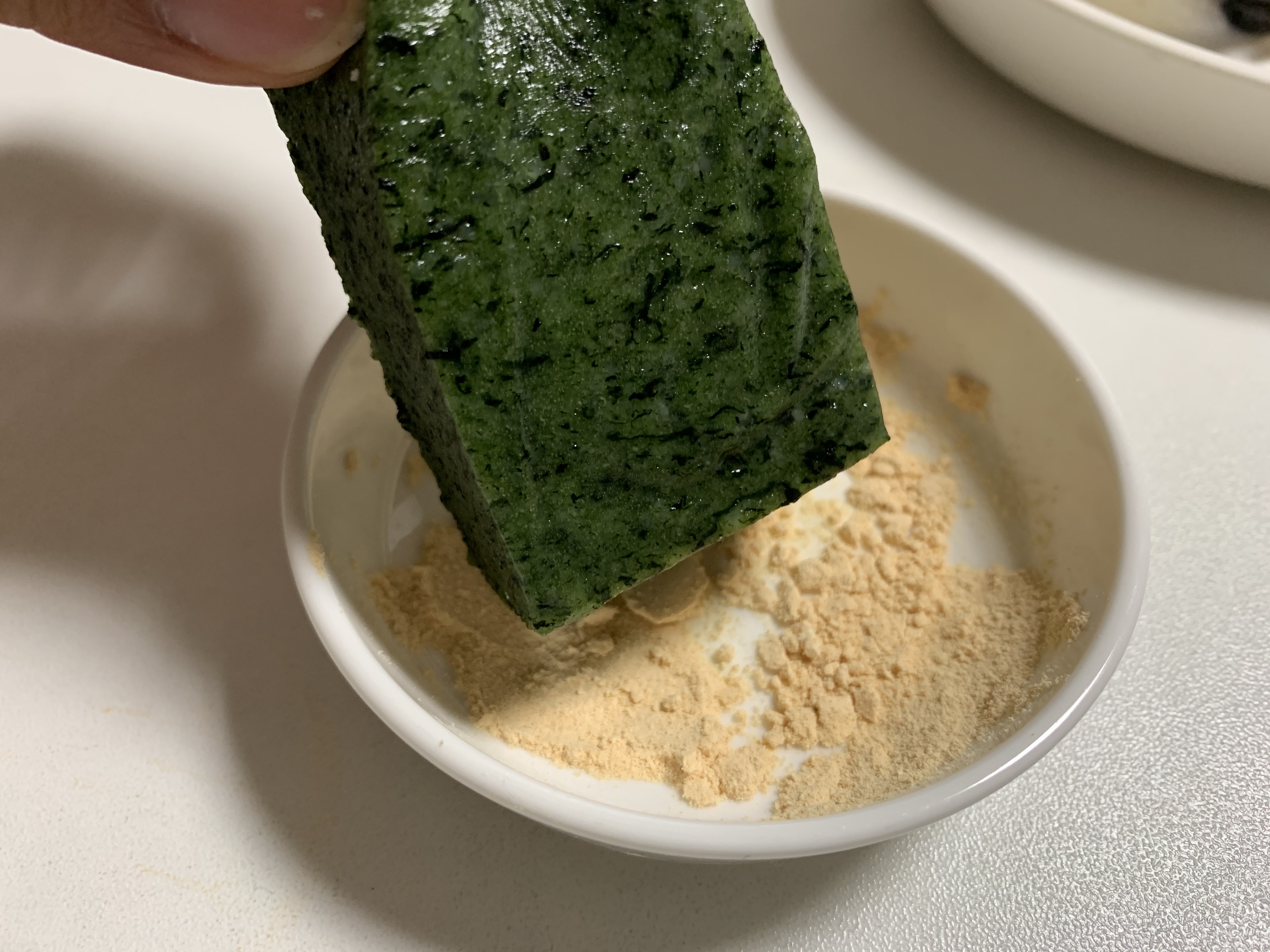 오복시루 쑥인절미 떡 사진