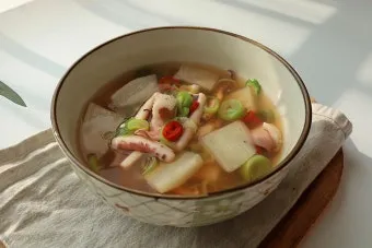 오징어 무국 끓이는 방법으로 칼칼국물_5