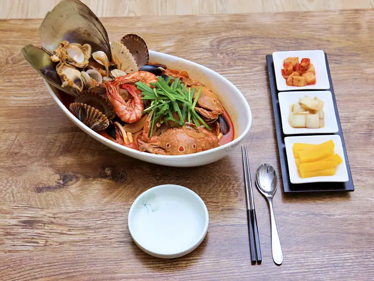 투데이 맛있는 메뉴 특 해물짬뽕, 백짬뽕 하얀 짬뽕 맛있는 식당 추천 통영 맛집