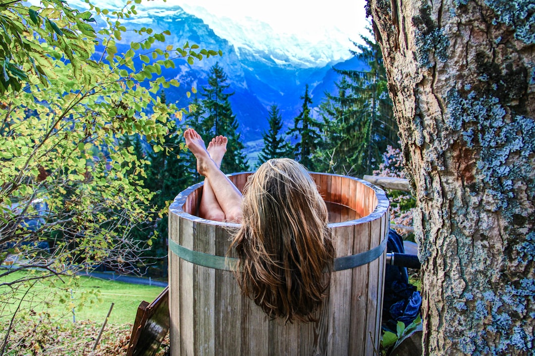 Bathing (관불)