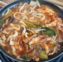 육개장만두전골