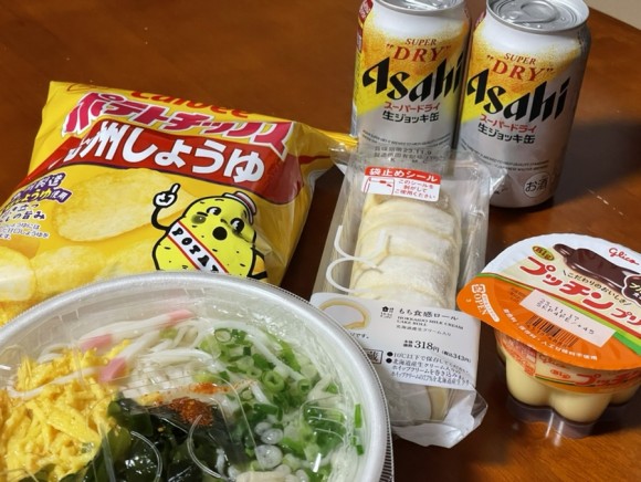 shopping a convenience store
편의점 털기