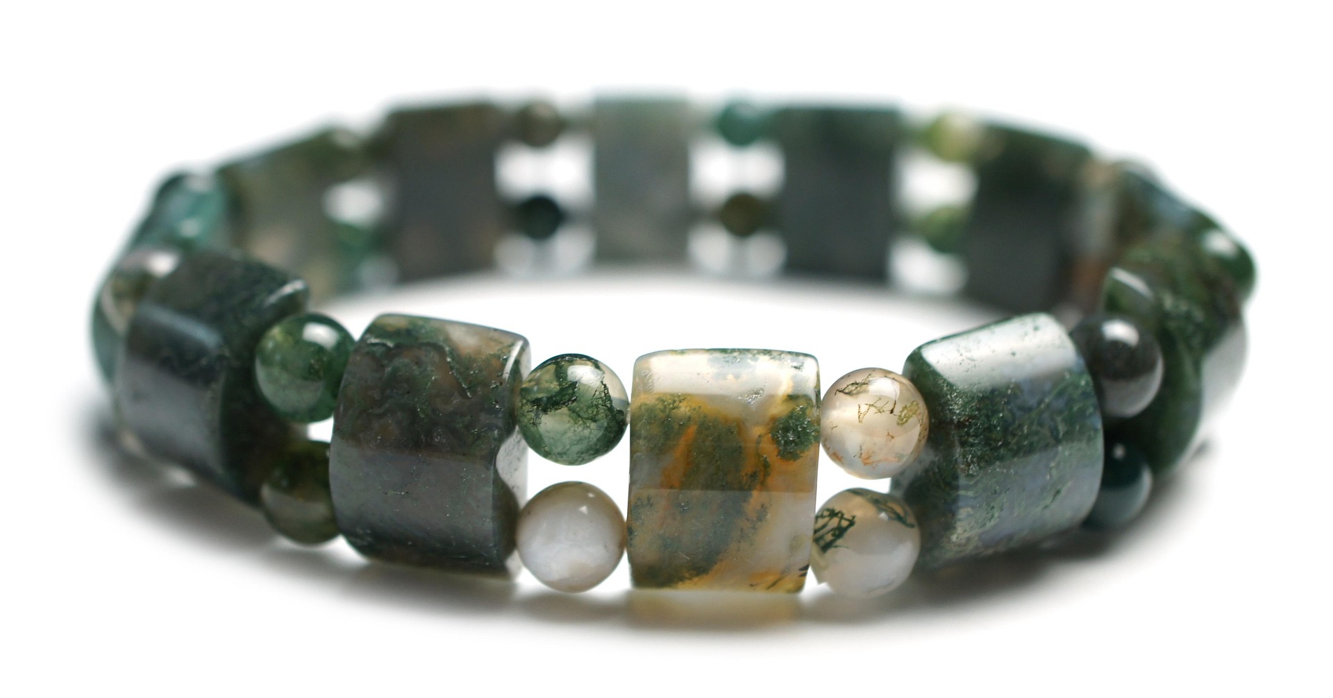 보석 안에 숨은 이끼, 모스 아게이트 (moss agate) 이야기