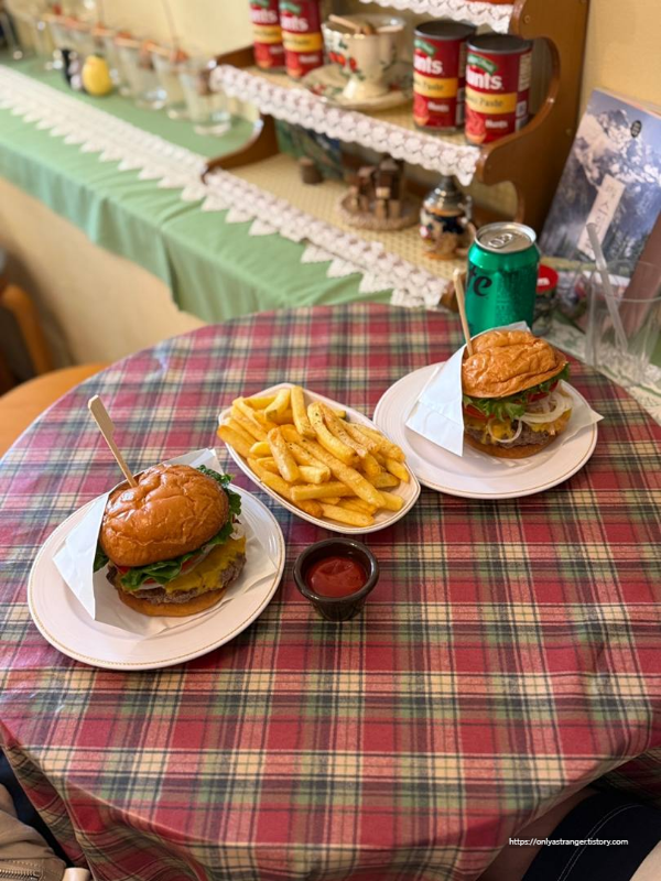 너의 냠냠버거와 클래식버거